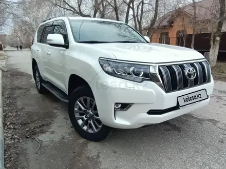 Toyota Land Cruiser Prado 2018 года за 20 500 000 тг. в Караганда