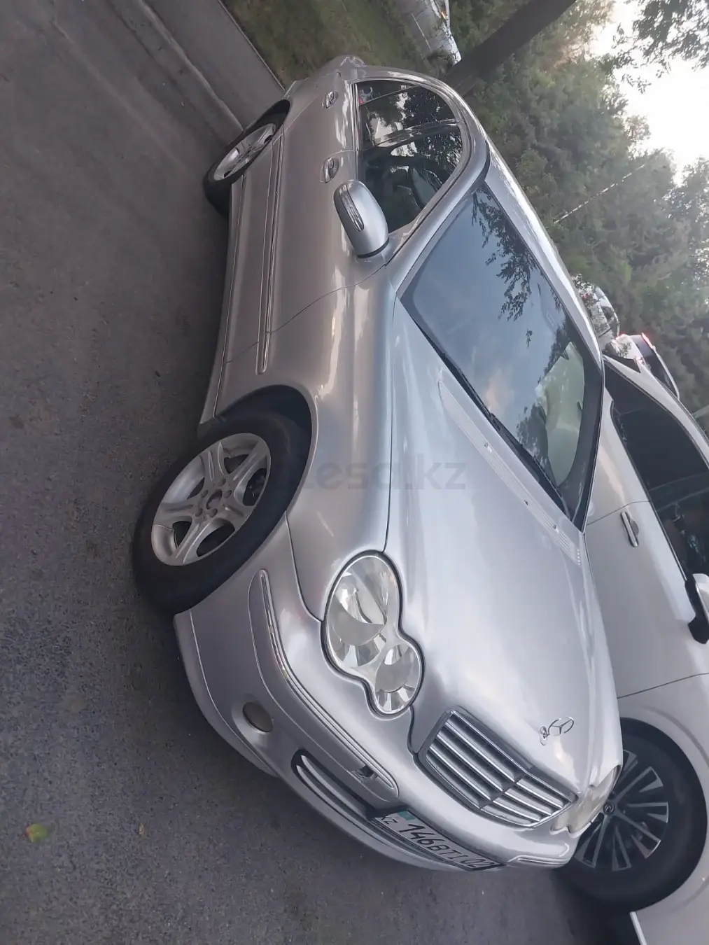 Mercedes-Benz C-Class, 2004