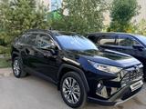Toyota RAV4 2022 годаүшін15 450 000 тг. в Астана – фото 4