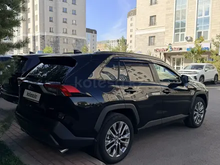 Toyota RAV4 2022 года за 15 450 000 тг. в Астана – фото 6