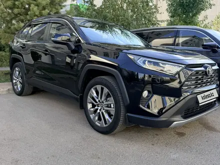 Toyota RAV4 2022 года за 15 450 000 тг. в Астана – фото 7