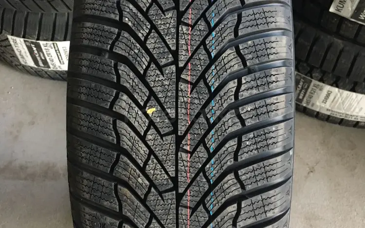 KUMHO 205/65 R16 95H WP52 за 28 100 тг. в Алматы