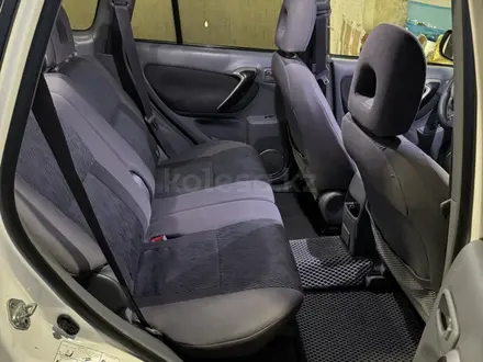 Toyota RAV4 2001 года за 4 200 000 тг. в Алматы – фото 17