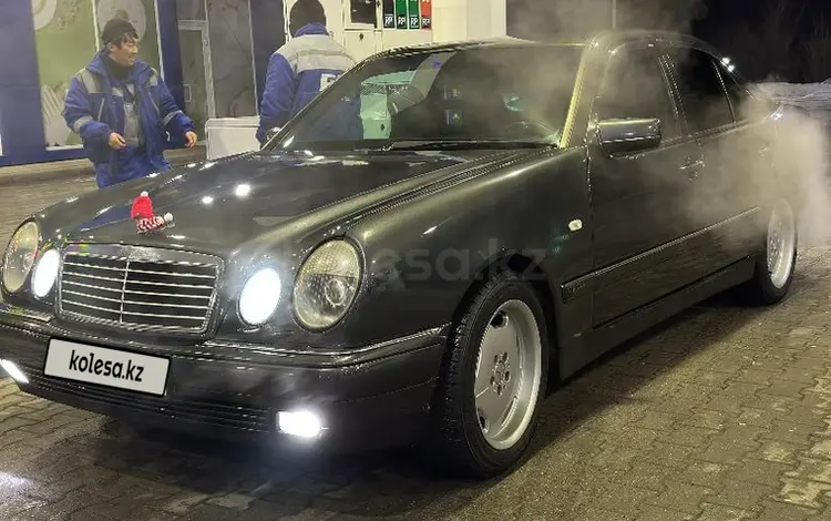 Mercedes-Benz E 280 1996 года за 2 800 000 тг. в Талдыкорган