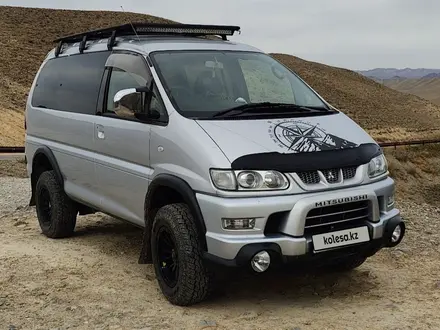 Mitsubishi Delica 2005 года за 10 400 000 тг. в Алматы