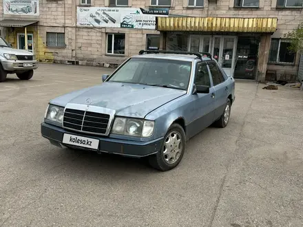 Mercedes-Benz E 230 1992 года за 1 100 000 тг. в Алматы