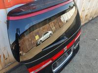 Крышка багажник Honda Elysion (задняя дверь) за 110 002 тг. в Алматы