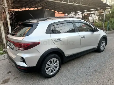 Kia Rio X-Line 2022 года за 7 500 000 тг. в Шымкент – фото 2