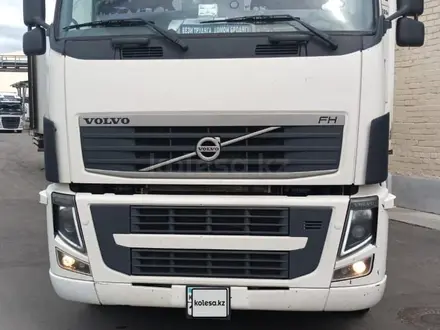 Volvo  FH 2015 года за 27 000 000 тг. в Костанай