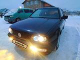 Volkswagen Golf 1993 года за 1 800 000 тг. в Костанай – фото 2