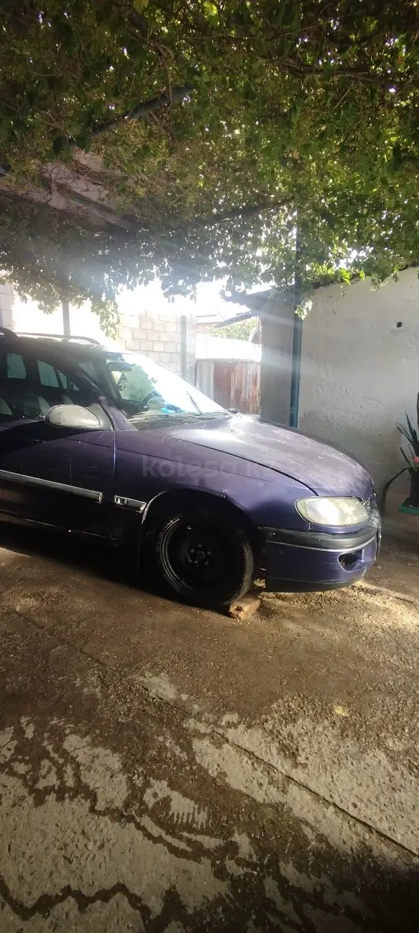 Opel Omega, 1996