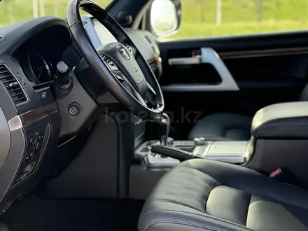 Toyota Land Cruiser 2020 года за 37 500 000 тг. в Астана – фото 11