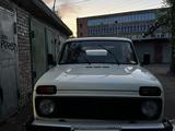 ВАЗ (Lada) Lada 2121 1999 годаүшін1 800 000 тг. в Усть-Каменогорск – фото 2