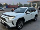 Toyota RAV4 2020 годаүшін14 000 000 тг. в Алматы – фото 2