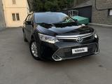 Toyota Camry 2015 годаfor9 500 000 тг. в Астана