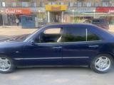 Mercedes-Benz E 200 1996 годаүшін2 200 000 тг. в Караганда – фото 3