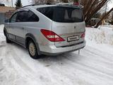 SsangYong Rodius 2005 годаүшін3 500 000 тг. в Караганда – фото 2