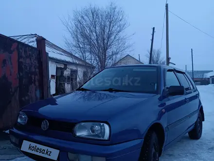 Volkswagen Golf 1995 года за 1 900 000 тг. в Кокшетау – фото 3