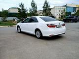 Toyota Camry 2012 года за 8 200 000 тг. в Уральск – фото 2