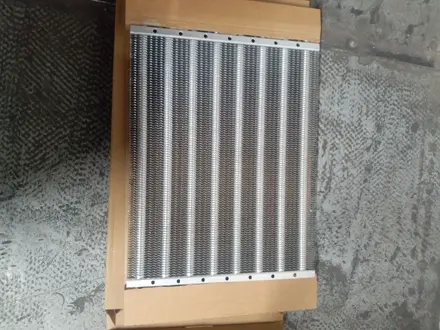 Радиатор охлаждения коробки за 24 000 тг. в Алматы – фото 2
