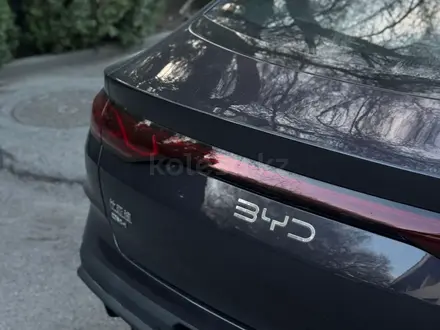 BYD Qin L DM-i 2025 года за 9 690 000 тг. в Алматы – фото 9