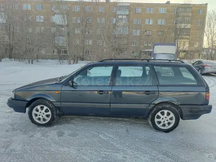 Volkswagen Passat 1992 года за 1 400 000 тг. в Астана – фото 2