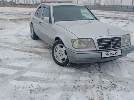 Mercedes-Benz E 280 1994 года за 2 100 000 тг. в Кызылорда