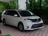 Toyota Sienna 2015 года за 10 000 000 тг. в Атырау – фото 3