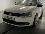 Volkswagen Jetta 2012 годаүшін4 900 000 тг. в Алматы