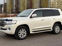 Toyota Land Cruiser 2016 года за 33 000 000 тг. в Астана