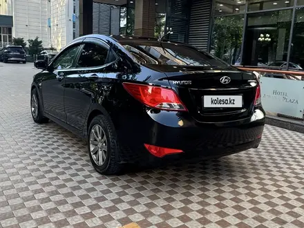 Hyundai Accent 2015 года за 5 400 000 тг. в Шымкент – фото 4