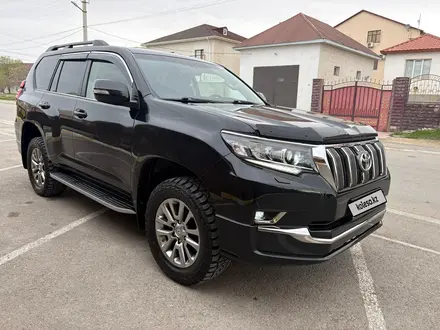 Toyota Land Cruiser Prado 2020 года за 23 800 000 тг. в Актау – фото 3