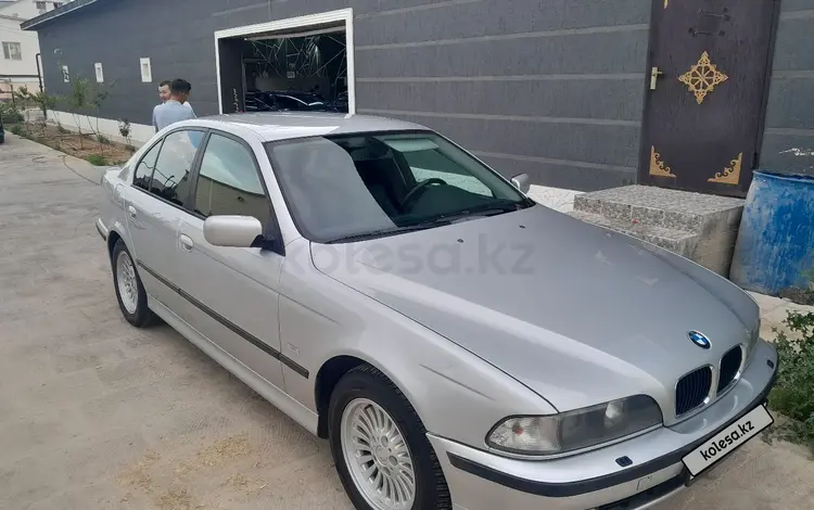 BMW 528 1997 годаүшін4 500 000 тг. в Актау