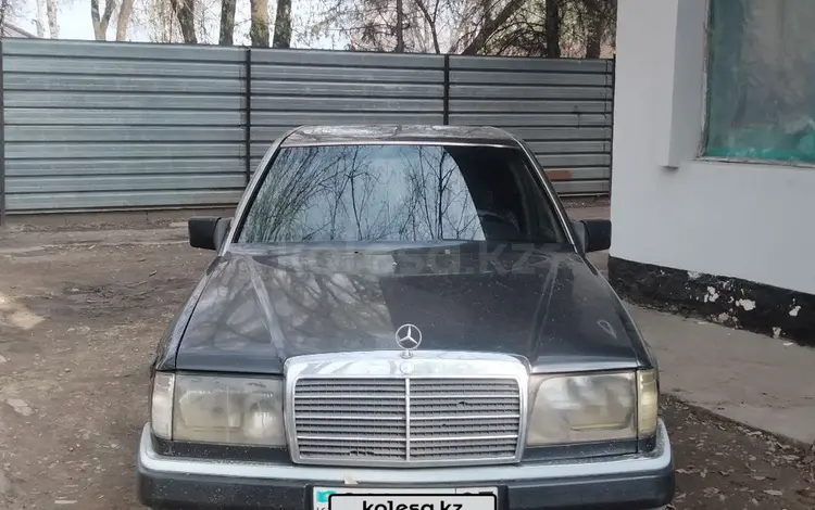 Mercedes-Benz E 260 1990 года за 950 000 тг. в Алматы