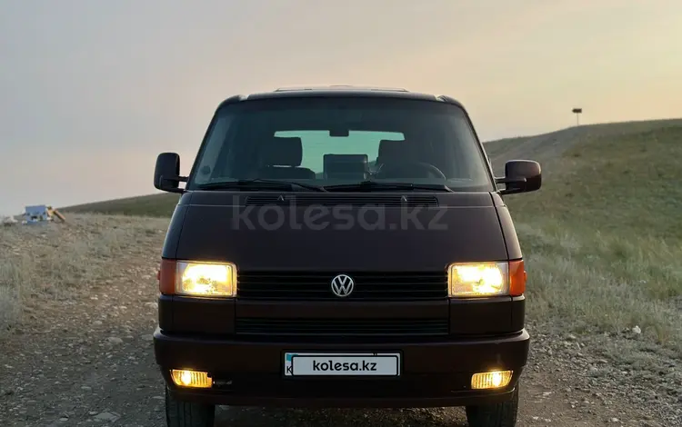 Volkswagen Caravelle 1992 года за 4 200 000 тг. в Актобе