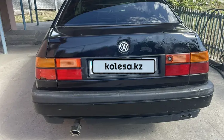 Volkswagen Vento 1994 года за 1 400 000 тг. в Тараз