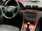 Mercedes-Benz C 180 2003 года за 2 500 000 тг. в Костанай – фото 5