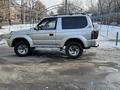 Toyota Land Cruiser Prado 2000 года за 6 700 000 тг. в Алматы – фото 7