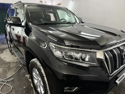 Toyota Land Cruiser Prado 2020 года за 23 900 000 тг. в Алматы – фото 4