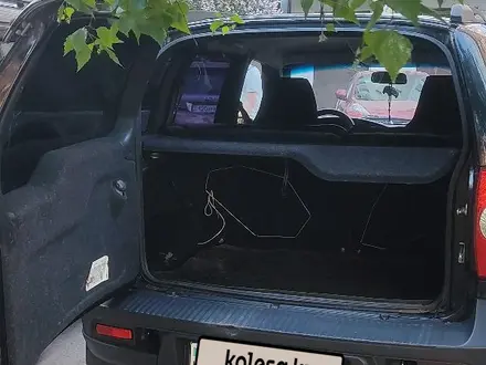 Chevrolet Niva 2015 года за 3 600 000 тг. в Астана – фото 6