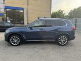BMW X5 2019 года за 28 000 000 тг. в Караганда – фото 3