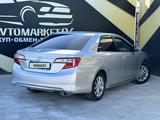 Toyota Camry 2013 годаfor8 050 000 тг. в Атырау – фото 5