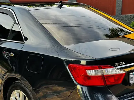 Toyota Camry 2014 года за 7 800 000 тг. в Шымкент – фото 18