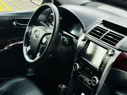 Toyota Camry 2014 года за 7 800 000 тг. в Шымкент – фото 23