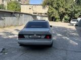 Mercedes-Benz E 260 1991 годаfor1 000 000 тг. в Шымкент – фото 5