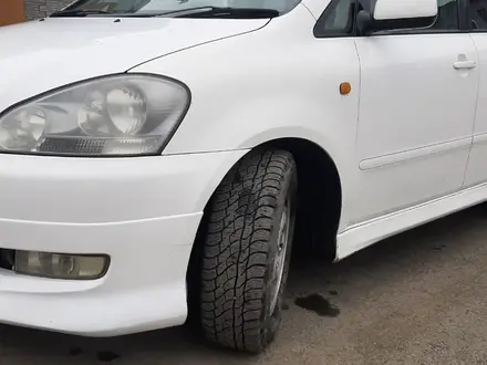 Toyota Ipsum 2003 года за 3 800 000 тг. в Уральск – фото 2