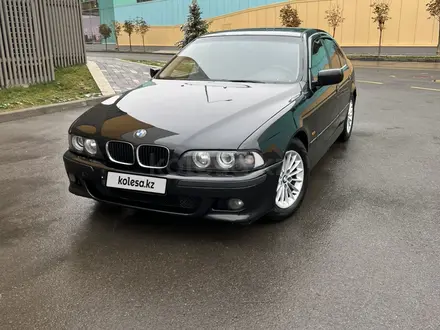 BMW 528 1998 года за 3 700 000 тг. в Алматы