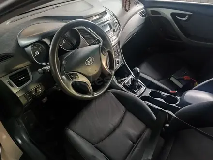 Hyundai Elantra 2014 года за 5 100 000 тг. в Байсерке – фото 2