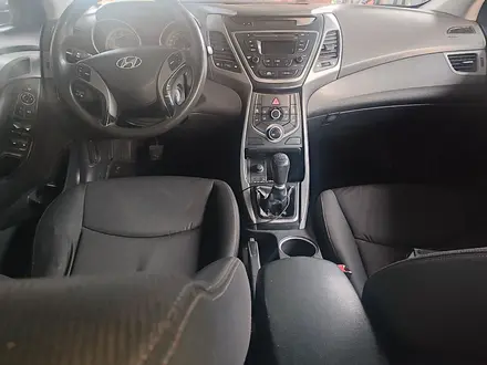 Hyundai Elantra 2014 года за 5 100 000 тг. в Байсерке – фото 3