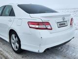 Toyota Camry 2011 годаfor4 600 000 тг. в Актобе – фото 5